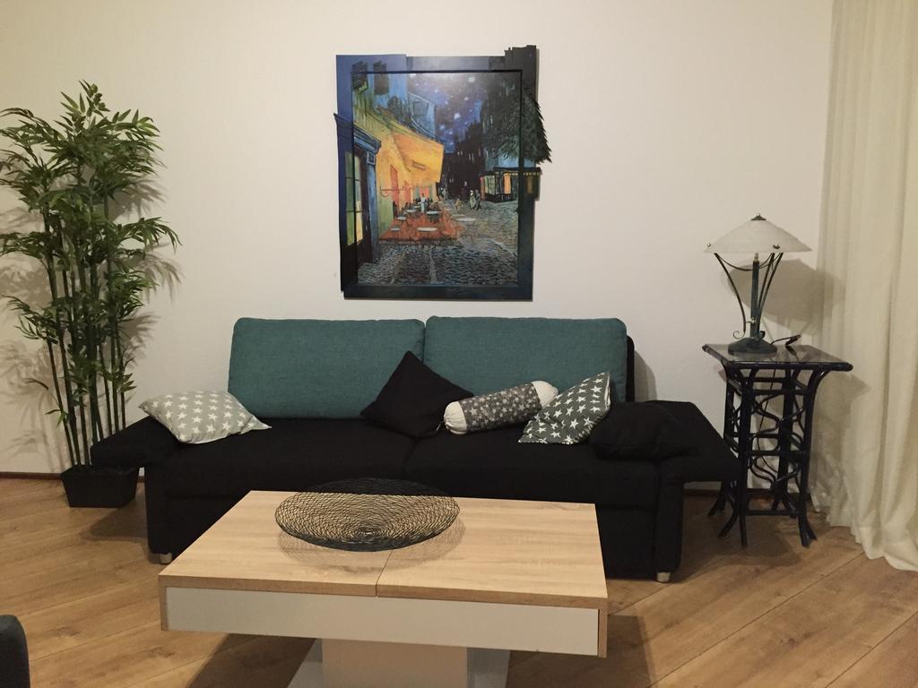 Villa Am Huelser Berg Naehe Duesseldorf เครเฟลด์ ภายนอก รูปภาพ